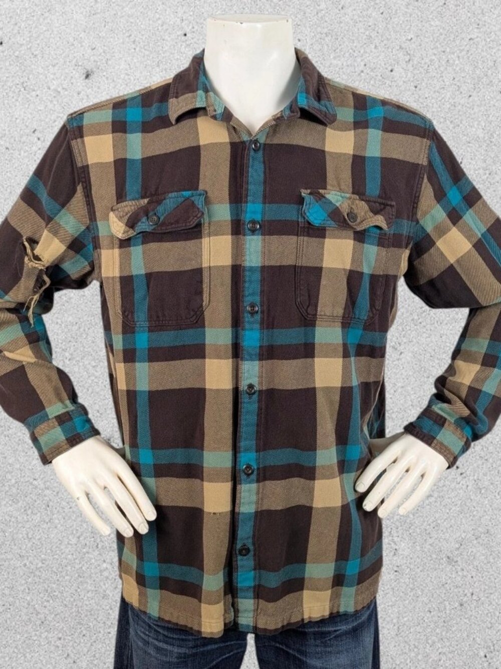 Patagonia Flannel Shirt Size XL (FLAWED)